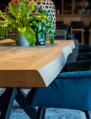 OSLO - Eiken Boomstamtafel - Centraal kruisonderstel uit staal