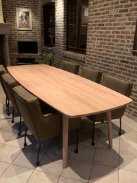 Tonvormige tafel 'Bari' - Ronde conische poten uit hout