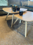 BOLOGNA - Organische salontafel - 3 schuine houten pootjes