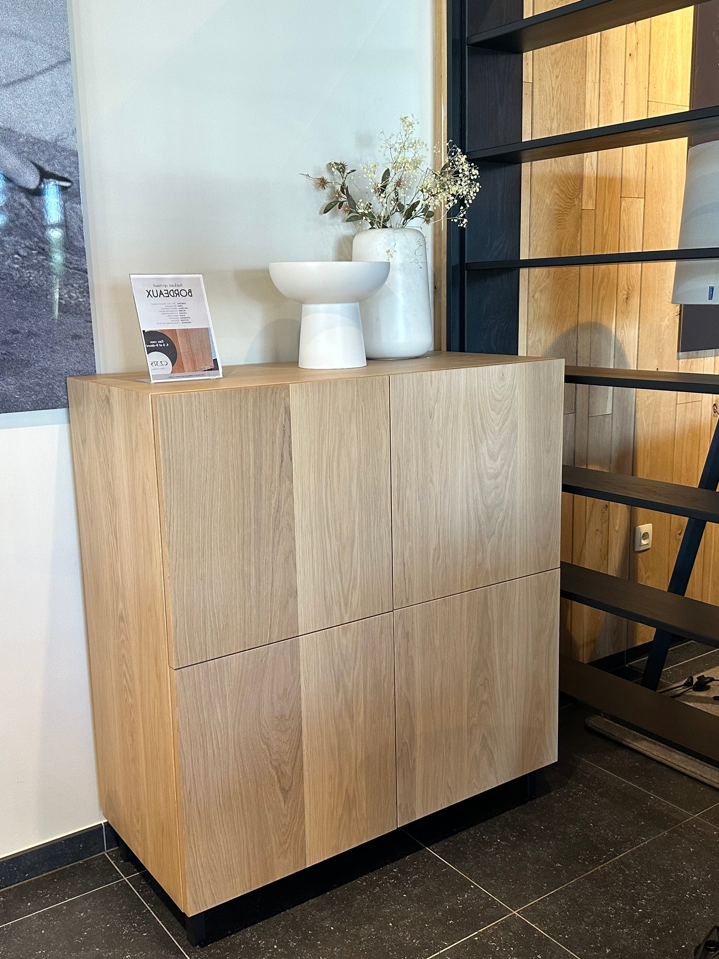 Dressoir 'Bordeaux' - Stalen pootjes 4-deurs - Massief Eik