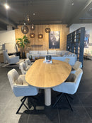 ROME - Organische Eettafel - Houten balkpoten