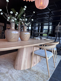 Deens ovaal tafel 'Toulouse' - Houten 'Cone' onderstel