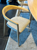 PURA - Armstoel - Eikenhouten stoel