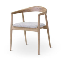 PURA - Armstoel - Eikenhouten stoel