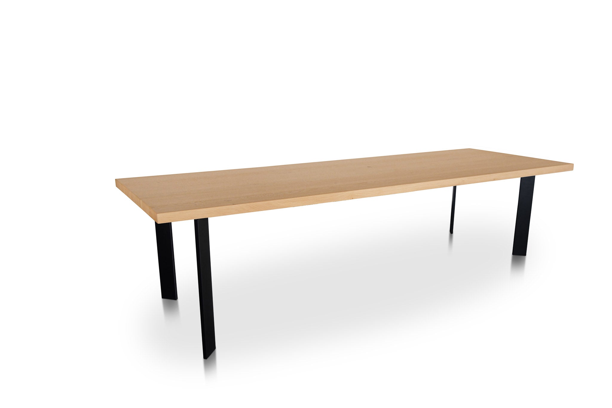 Rechthoekige tafel 'Helsinki' - Rechte hoekpoten uit staal
