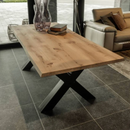 OSLO - Eiken Boomstamtafel - X-poten uit staal