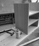 BORDEAUX - Hangend tv-meubel op maat - Massief Eikenhout - Schuine deuren